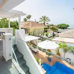 Villa Emma By The Sea With Private Pool Marbella