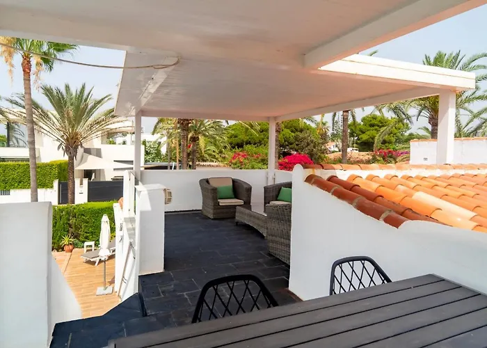 Emma By The Sea With Private Pool Villa